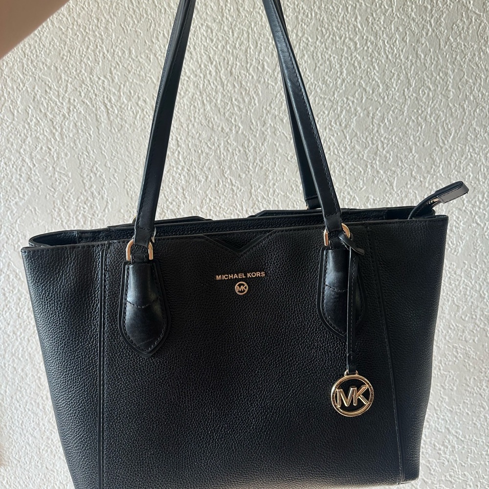 Michael Kors Black Leather Tote Bag (Mae)